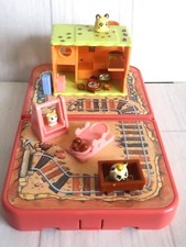 Hamtaro Pocket Town House Underground House Figures Furniture 15