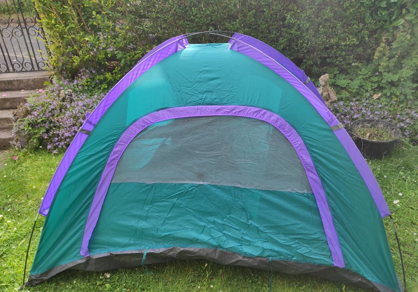 Small Tent With Sewn In Groundsheet - Festivals - Garden