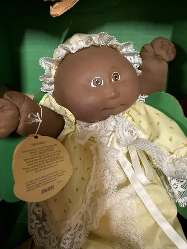 vintage cabbage patch doll 1984 (no adoption papers)