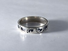 WM Wheeler Co Footsteps Ring Sterling Silver Ring Available Sizes: 6, 8, 10