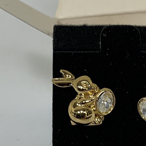 Vintage Easter Rabbit Earrings Gold Tone Sparkling Crystal Rhinestone Boxed Y2K - Picture 5 of 15