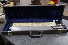 1950s - Magnatone Melodier Electric Lap Steel Guitar w/OHSC Clean FREE SHIPPING