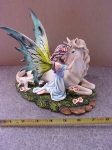 Pacific Giftware Fairy Princess with Unicorn Figurine   Removable Wings
