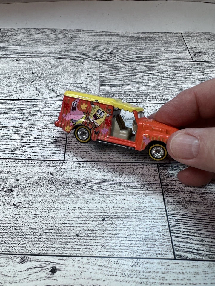 Spongebob Squarepants Custom ‘52 Chevy 2015 Nickelodeon Hot Wheels - Image 4 of 4