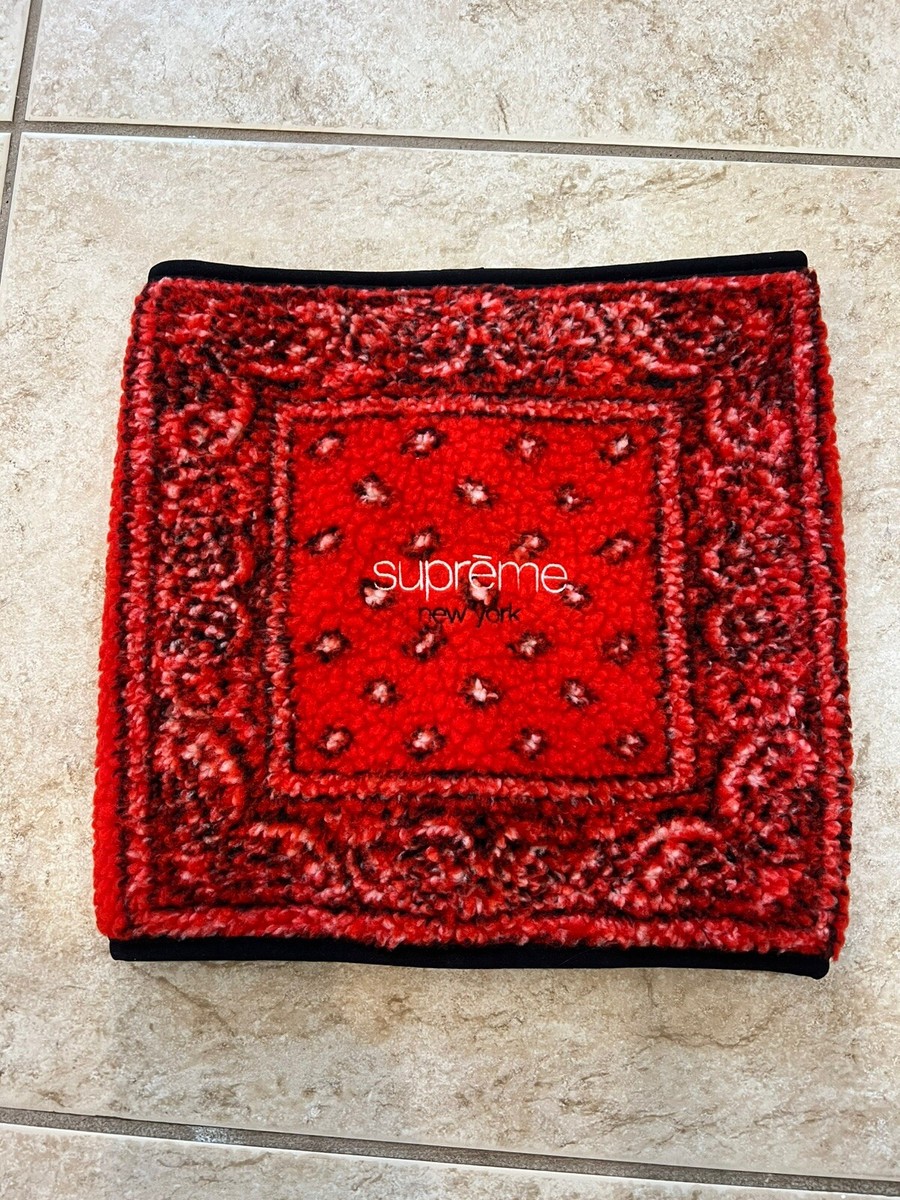 Supreme Bandana Fleece Neck Gaiter Brand NEW FW | eBay Supreme Bandana Fleece Neck Gaiter Brand NEW FW | eBay
