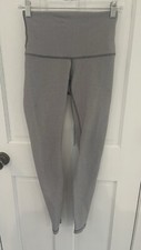 women s Lululemon Wonder Under Leggings Size 6
