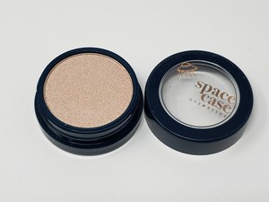 space case cosmetics highlighter