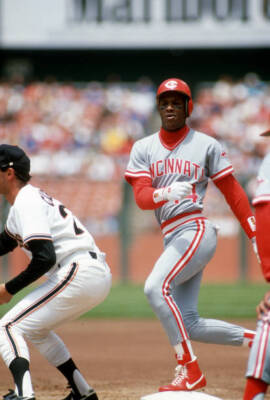 Eric Davis Cincinnati Reds gets back to first base safe v San Baseball ...