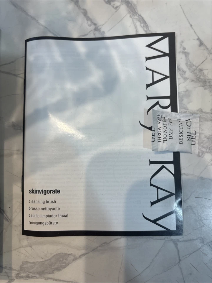 Щетка для чистки лица Mary Kay Skinvigorate с щетками новая неиспользованная - Изображение 3 из 3