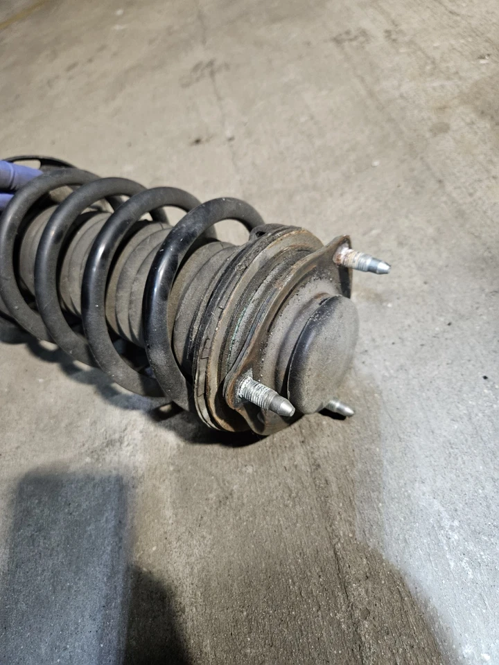 OEM 2013 2014 2015 HONDA CIVIC Front Driver Side Strut Suspension Front Sedan - Image 3 of 3