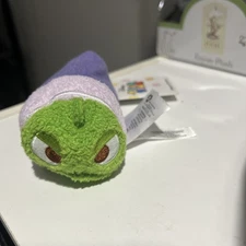 NEW Disney Tsum Tsum  Pascal Tangled Small Plush Beanie Rapunzel