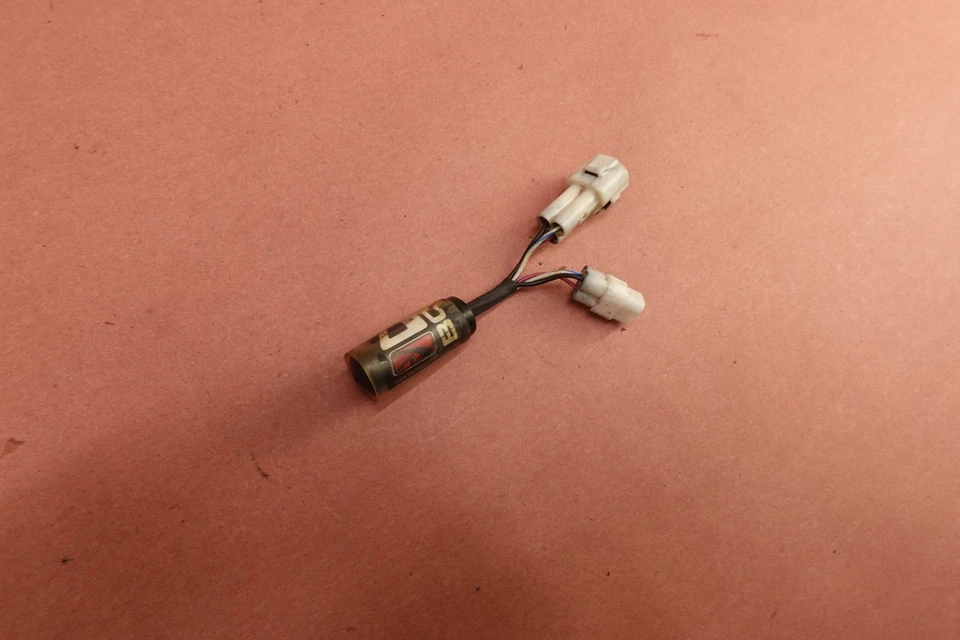 Eliminador de retardo de tiempo Suzuki GSXR600 2008-2010 Foto 3 de 4