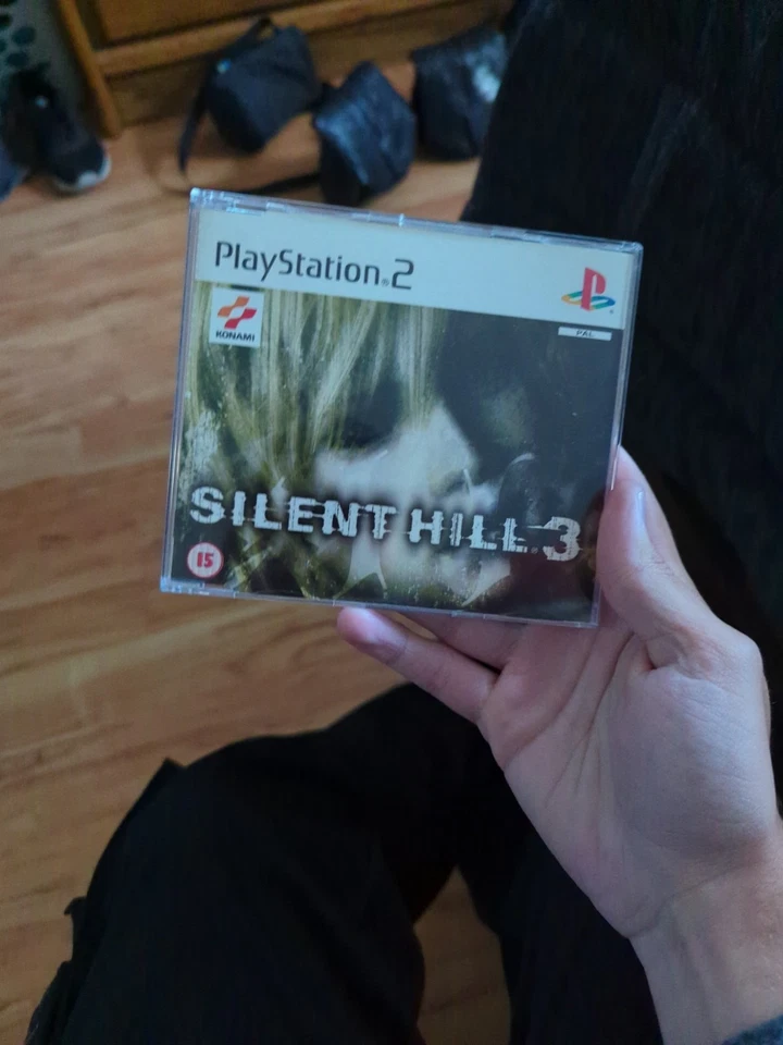 Silent Hill 3 ps2 promo cd - Image 2 of 4