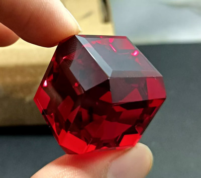 GIE Certified Natural 400 Ct Brazilian Blood RED Topaz Cube Cut Loose Gemstone