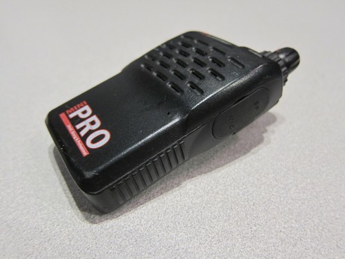 Advanced Wireless AWR-991 450-470 MHz Two Way Radio - Picture 2 of 6