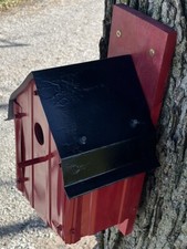 Rustic Barn Birdhouse