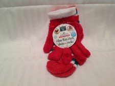 Earth Therapeutics Aloe Moisture Gloves  Socks 2-pk Gift Set Red/ White/Green