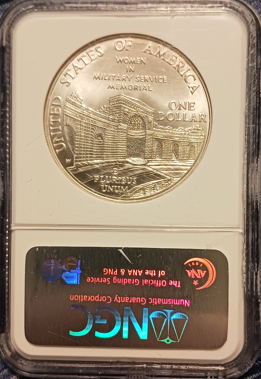 Picture 2 of 4