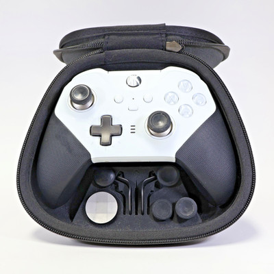 Xbox Elite Controller White Model 1797 W/ Accessory Pack