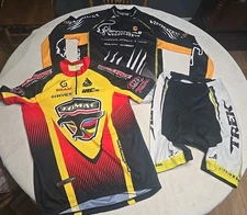 Mens Cycling Jerseys & Shorts Large