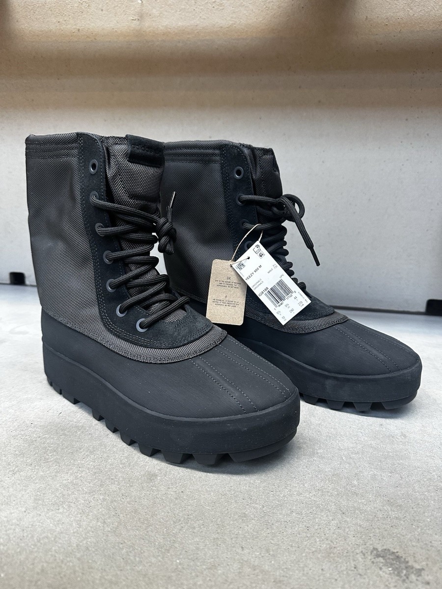 adidas Yeezy 950 Boot Pirate Black Men's Size 10 Mid-Calf Rubber