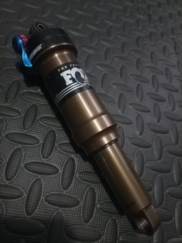 Fox Float DPS Performance 210x50 Kashima