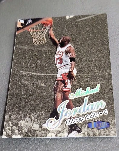 1997-98 Fleer Ultra - Michael Jordan #23G Gold Medallion