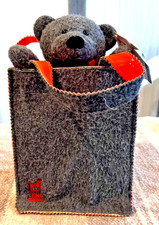 FAO Schwarz Bear Grey  Orange Felt/Pleather Shopping Bag Vintage 2000 w/Tag