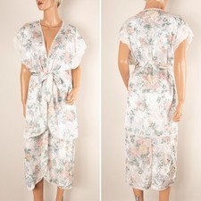 VTG LUCIE ANN ll White Floral 2 PC Damask Satin SMALL Nightgown/Jacket Set NWT