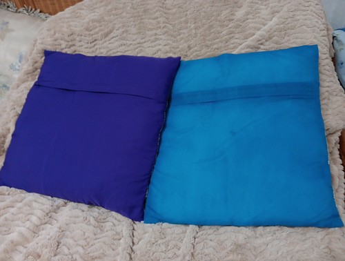 Pair Of Peacock imitation embroidery throw pillows Oriental Satin Finish 16" Sq. - Picture 4 of 5
