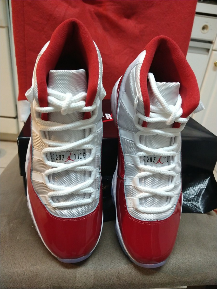 Sz 9 Air Jordan 11 Retro Cherry Varsity Red 2022 CT8012-116