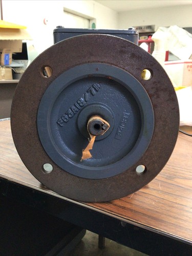 Hawker Siddeley Electric Motor 1/2HP, 575V, 1680RPM (CT1-B) - Picture 3 of 6