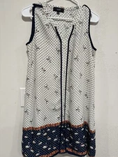 Naif Sleeveless Light Breezy Shift Dress Women’s Size Medium  Flamingo Print 