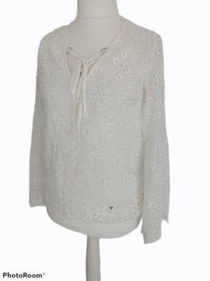 guess white blouse