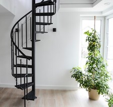 SV Spiral Staircase Black