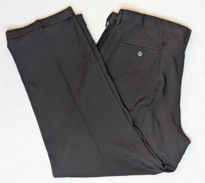 Haggar Classic Fit Eclo Stria Mens 40 x 30 Black Dress Pants Polyester