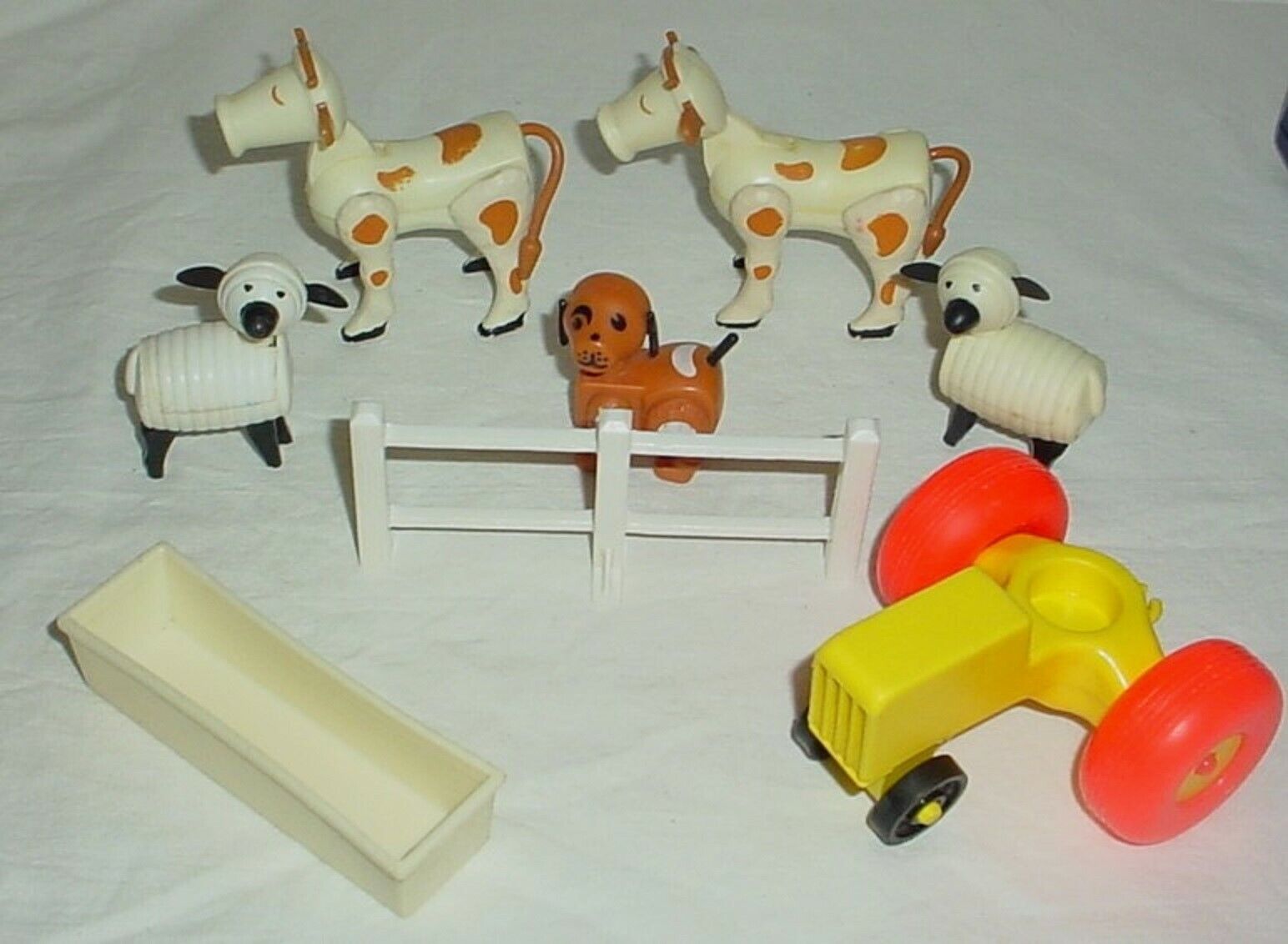 Vintage Fisher Price Little Max 50% Directly managed store OFF People Farm Animal Dog Lot Shee Cows