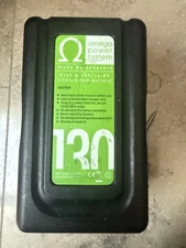 V-Mount-Ladegerät und V-Mount-Akku von Omega Power System - 14V -Netzteil 4pin