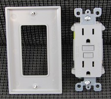 LEVITON 8599-BG 15A 125V GFCI GRAY SMARTLOCK RECEPTACLE W/ WALLPLATE - LOT OF 2