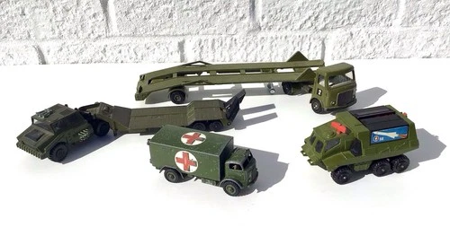 VINTAGE DINKY TOYS & MATCHBOX MILITARY VEHICLES JOBLOT BUNDLE SPARES REPAIR