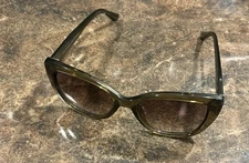 DIFF Eyewear DE01-0453 Cat Eye Sunglasses  NEW Women’s