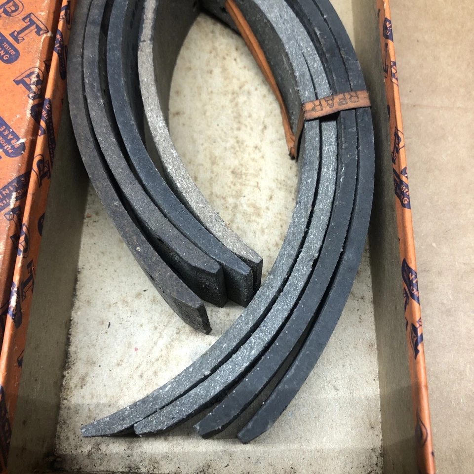 Juego de forro de freno Nash Rambler 1951-54 en caja delantero trasero PT 1237-38 Foto 2 de 4