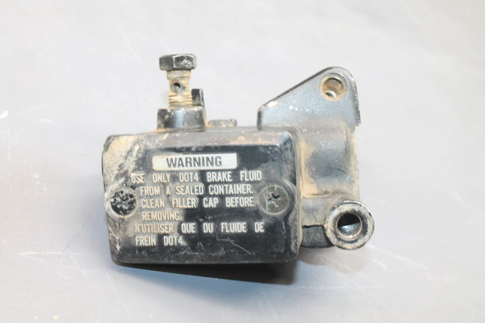 Kawasaki Eliminator 1000 1987 cilindro maestro de freno delantero *para piezas o reconstrucción* Foto 2 de 4