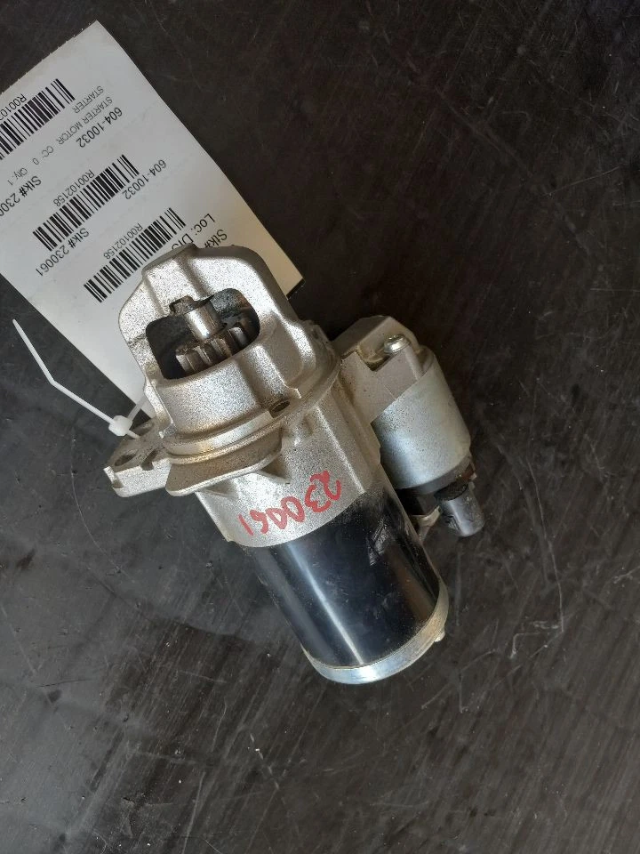 2017 2018 2019 2020 2021 2022 GMC CANYON Starter Motor 3.6L Engine 12674768 - Image 2 of 4