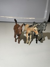 plastic toy Horse figure lot Of 3
