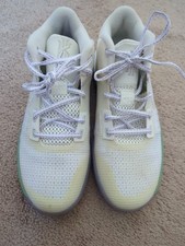 Nike Shoes Youth 5 Kyrie Flytrap Lace Up Sneakers White W Green