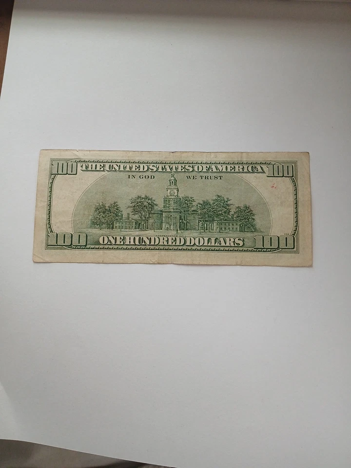 LOT OF 3  , $100 BILL ,  STAR NOTES , MAKE OFFERS ON A SINGLE $100 - Image 4 of 4