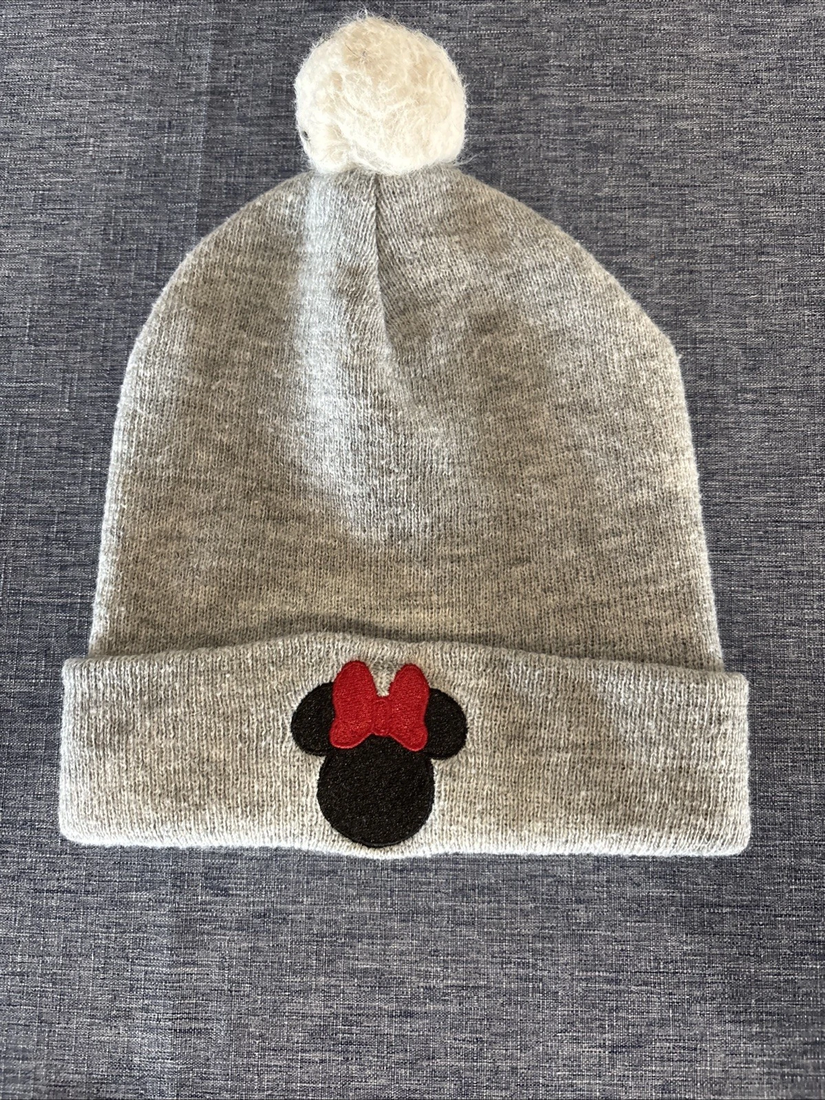 One Size Baby Gap x Disney Minnie Mouse pom pom beanie in heather gray.