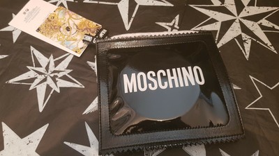 h&m moschino sizing