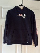 Youth Size New England Patriots Hooded Sweatshirt By Fanatics in Large